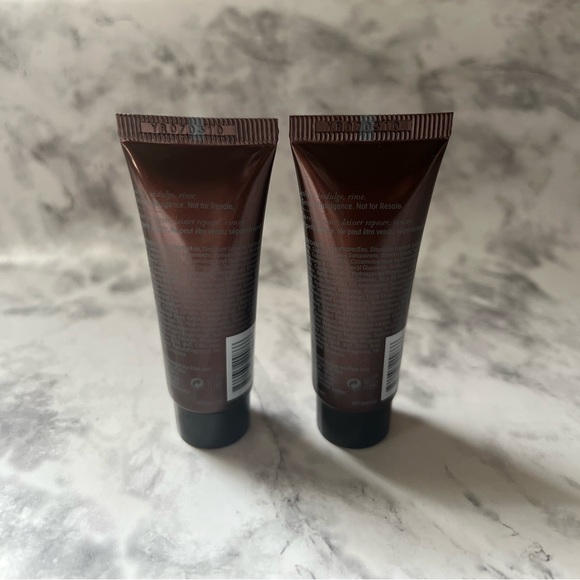 SALE!! Oribe shampoo for magnificent volume. Special 2 for $18. 15ml Travel size - Picture 2 of 2